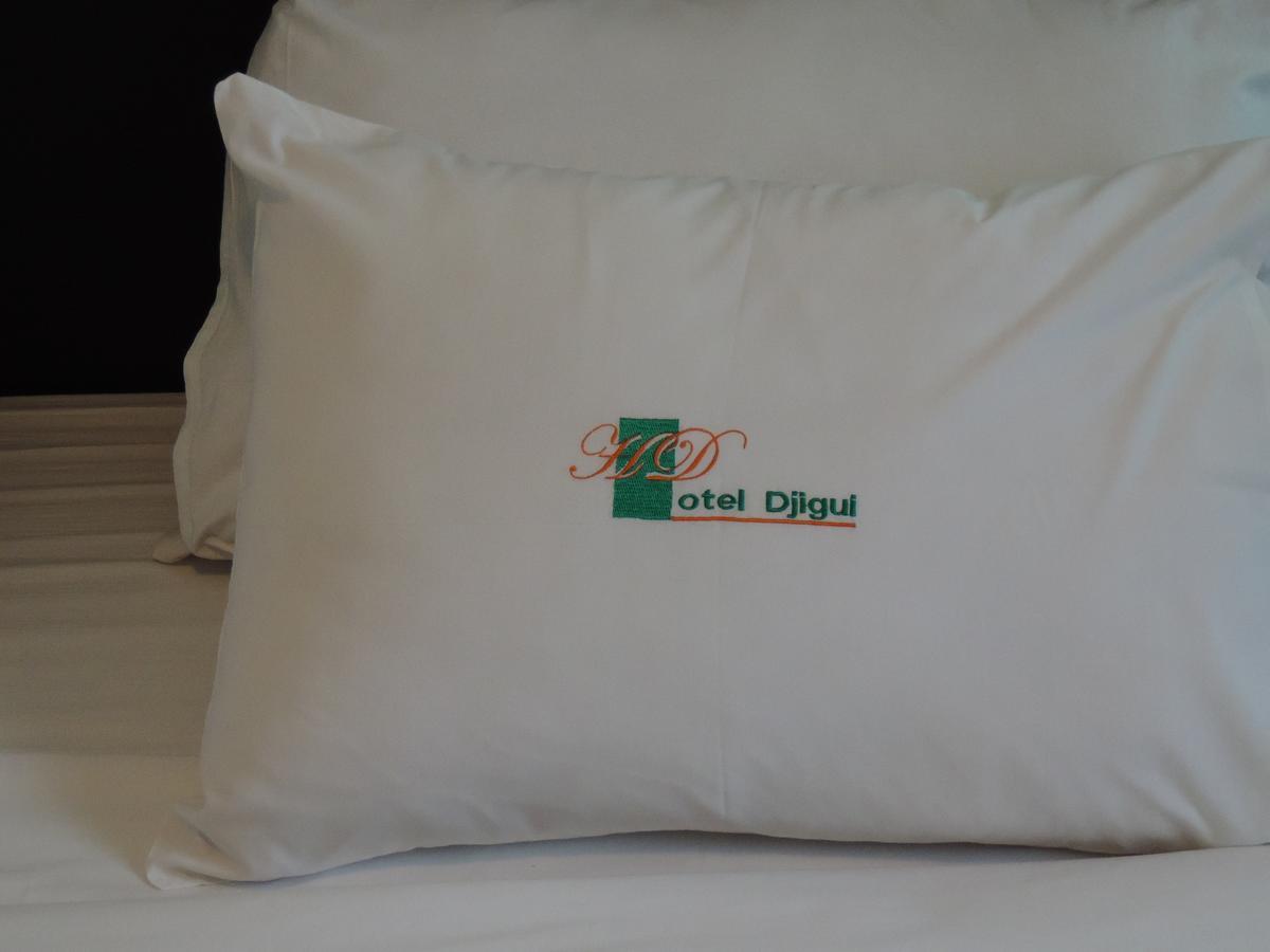 Hotel Djigui Abidjan Buitenkant foto