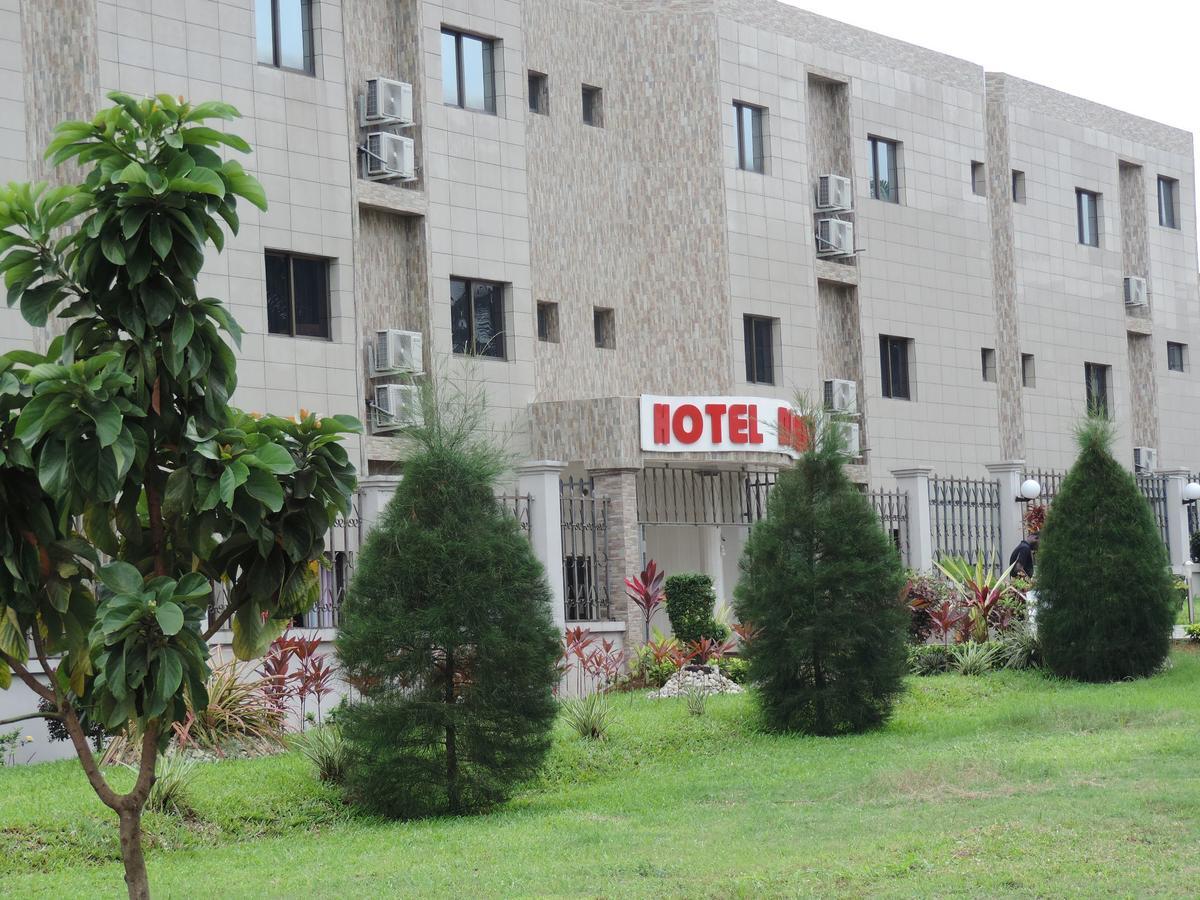 Hotel Djigui Abidjan Buitenkant foto
